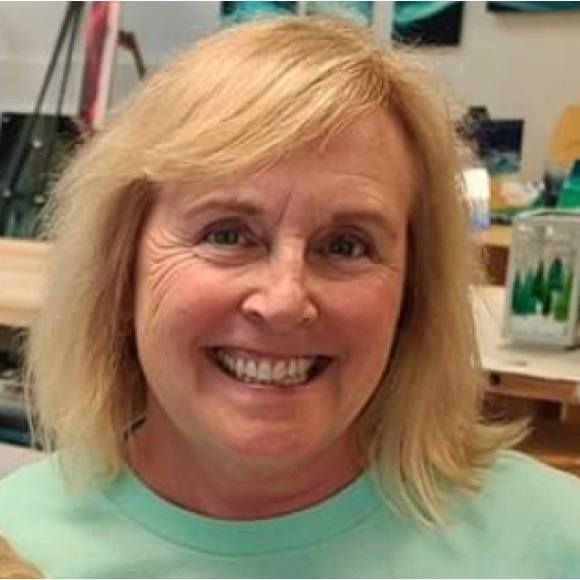 Meet your Posher, Lea - Picture 2 of 2